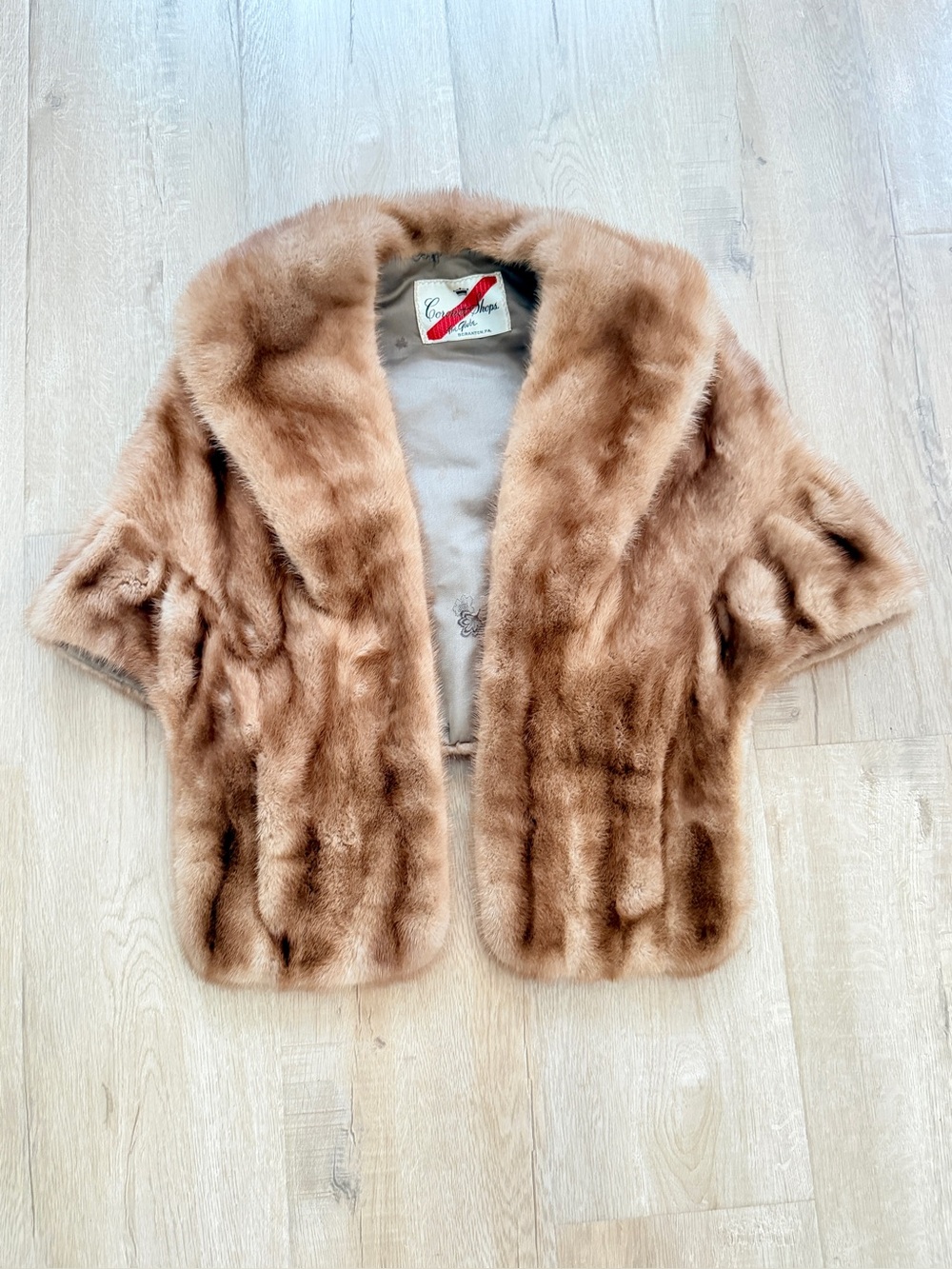 Vintage Coronet Shops Fine Fur Mink Wrap Shrug Stole Cape Pocket Jacket Brown